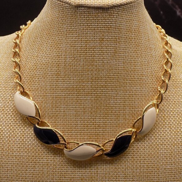 Vintage Choker Collar Necklace Thermoset Navy Blue and Cream Stones Gold-tone - Picture 1 of 8